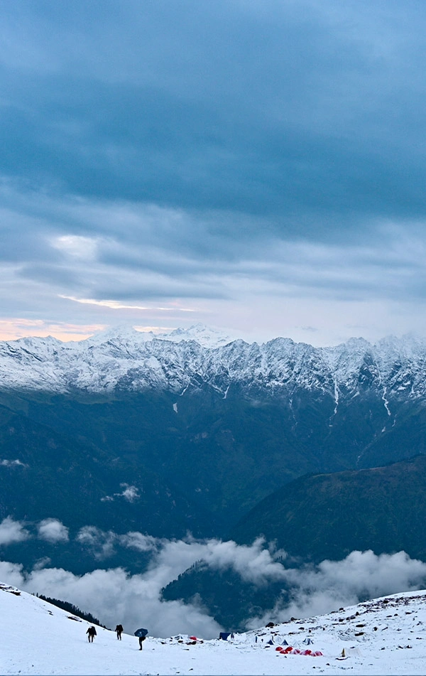 Sar Pass Trek